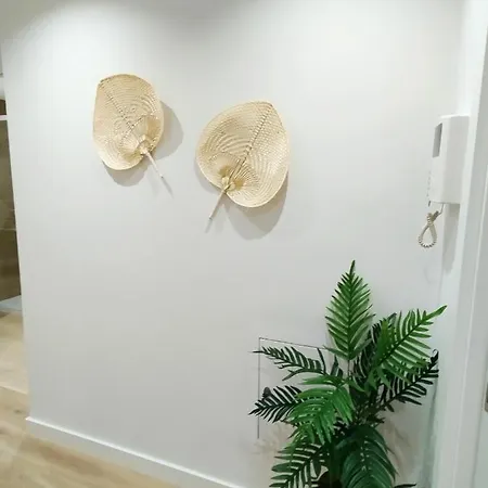 아파트 Junto A Ayuntamiento Y Playa 기욘